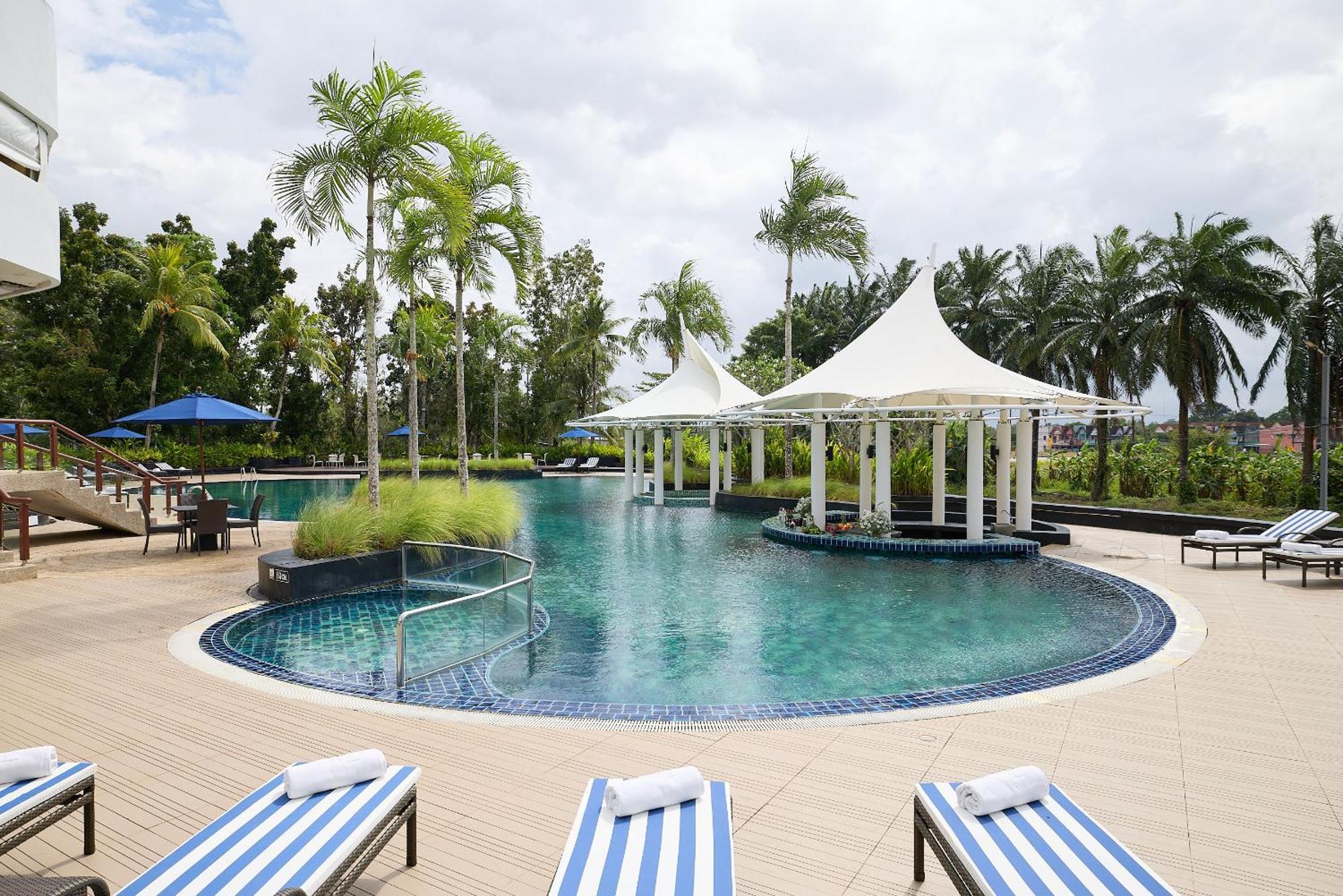 Rua Rasada Hotel - The Ideal Venue For Meetings & Events Транг Экстерьер фото
