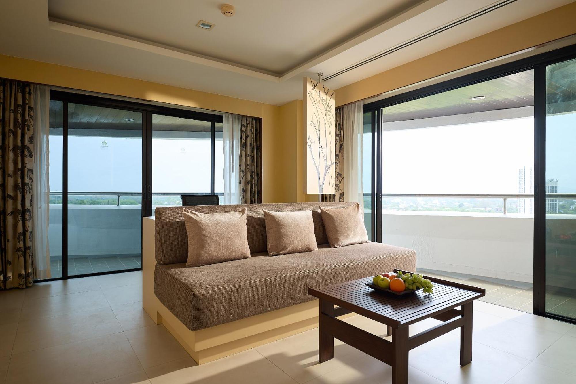 Rua Rasada Hotel - The Ideal Venue For Meetings & Events Транг Экстерьер фото